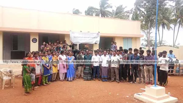 Not to tell the Education Minister: Young people who are on the field!